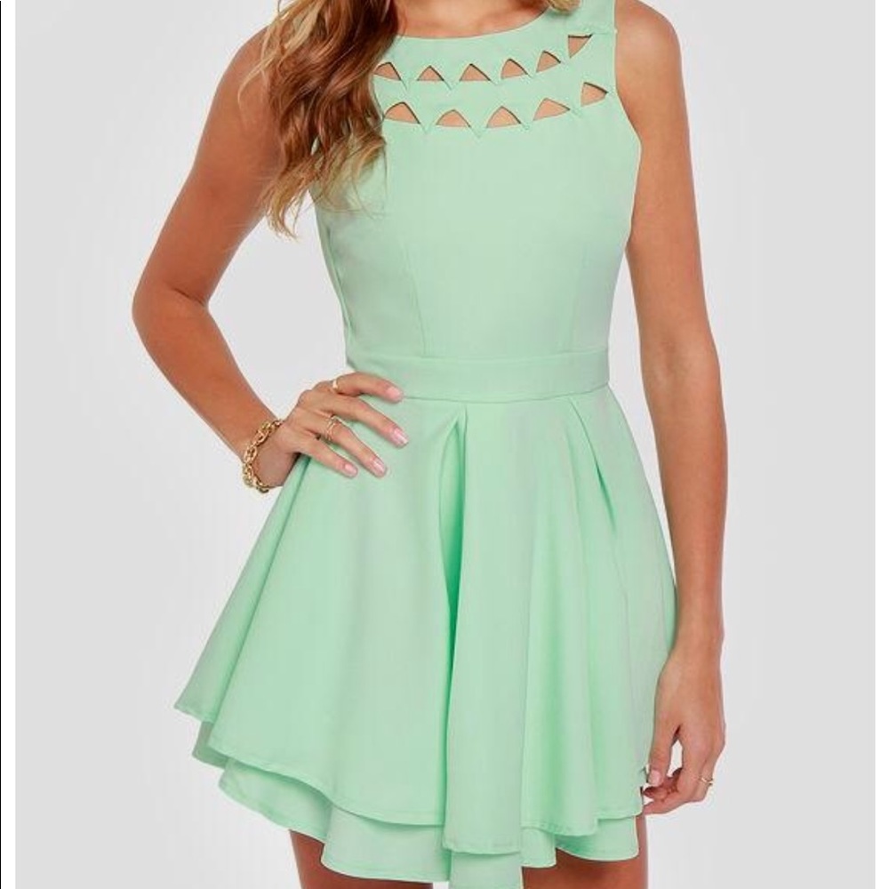 NWOT lulus mint dress